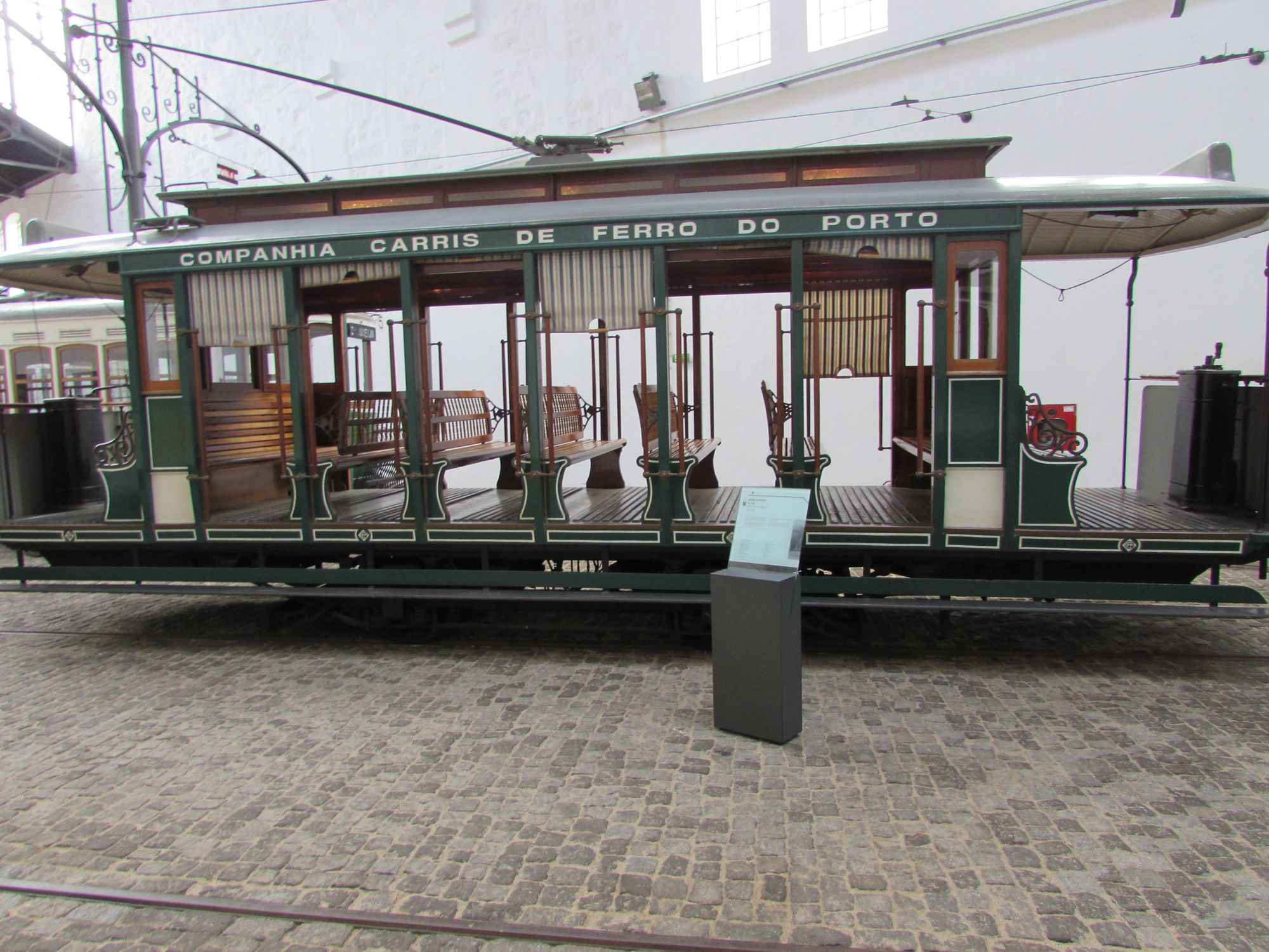 Tram-Porto.jpg